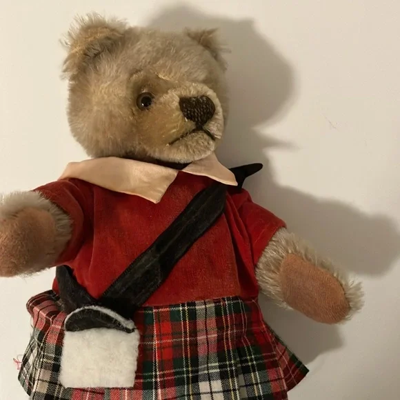 60's Vintage Steiff Teddy Bear 9โ Wearing a Kilt